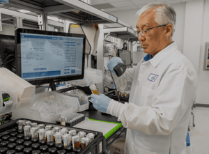 technician_scanning_sample